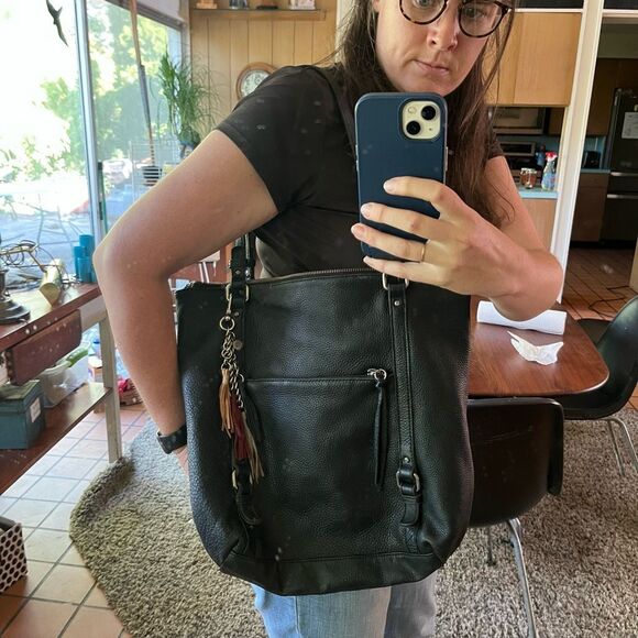 The Sak Palermo Top Grain Black Leather Shoulder Bag Tote Medium - Picture 2 of 11